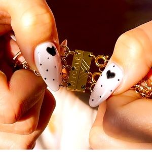 Meet your Posher, Tasha